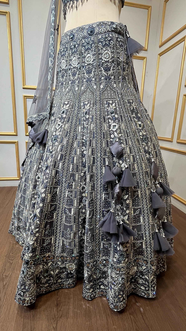 Pearl & resham work on dusty lavender lehenga with cutwork blouse and heavy dupatta