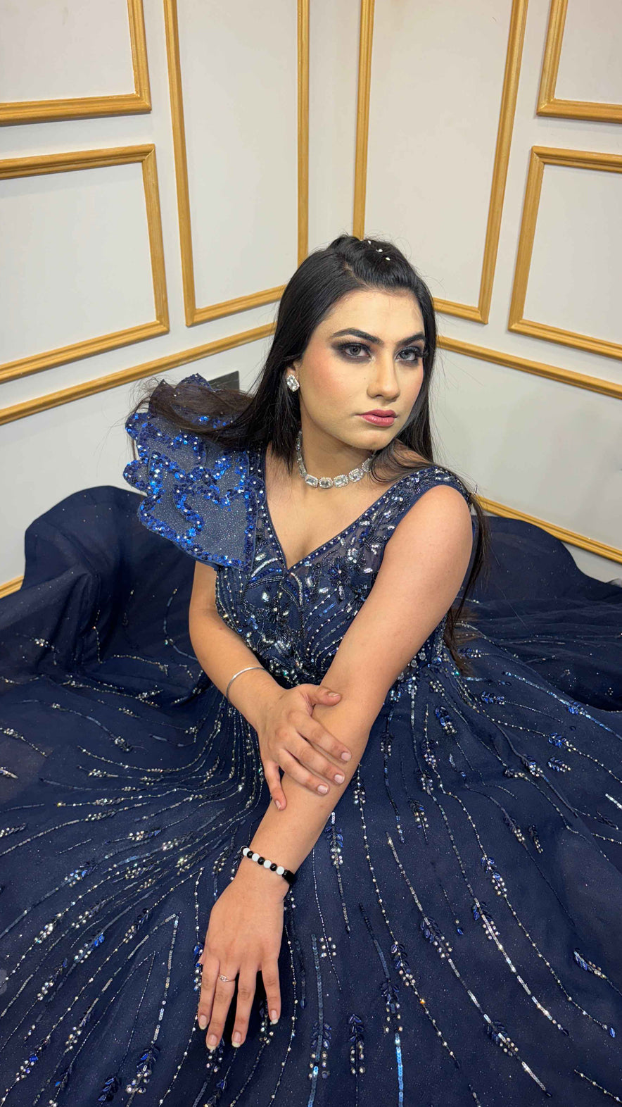 Net ball gown with cut dana & zarkan in navy blue